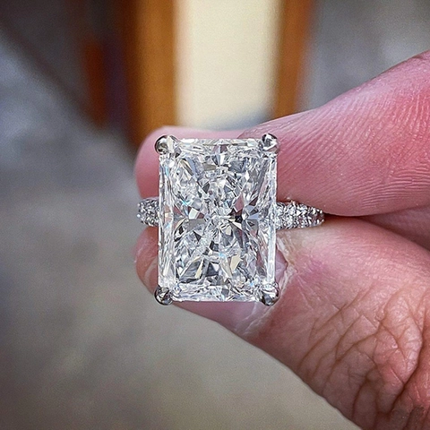 Elegante Radiant Geslepen Zirkoon Verlovingsring Verguld Koper Voor Vrouwen Luxe Glinsterende Bruidssieraden