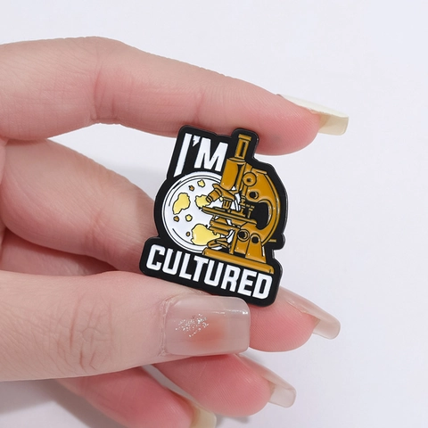 Pines de Esmalte de Química Científica Aleación de Zinc DNA RNA Microscopio Vaso de Precipitados Broches para Trabajadores de Laboratorio Estudiantes Maestros Insignias Decorativas Regalo
