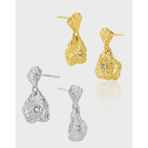 925 Sterlingsilber Unregelmäßige Lava Gehämmerte Ohrstecker Für Damen Strass Eingelegt Geometrische Nische Schmuck
