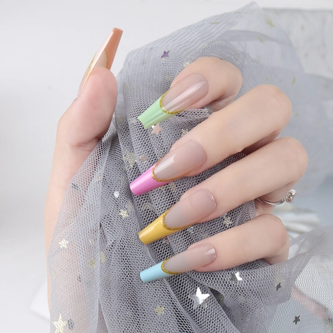 Uñas Postizas Largas Tipo Ataúd Puntas Francesas Macaron Con Borde Purpurina Dorada Cobertura Completa Artificiales