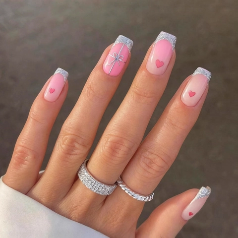 Kunstnagels Roze Verloop Zilveren Glitter French Rood Hart Strik Zoete Stijl Valentijnsdag Voor Vrouwen