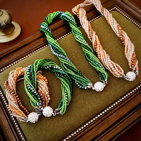 Collana Multigiro In Perle Di Cristallo Intrecciate Con Chiusura A Sfera In Strass Girocollo Torsadé Elegante Da Donna