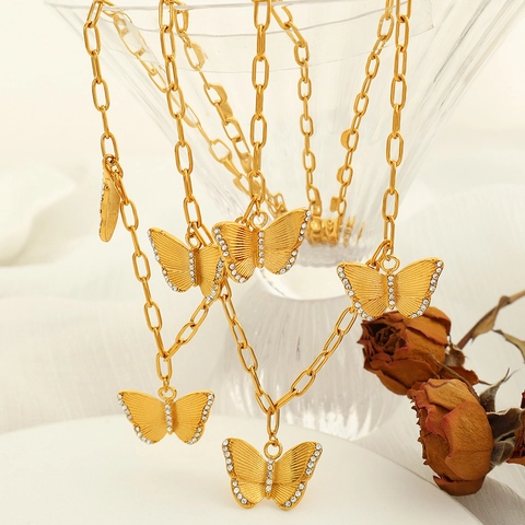Elegantes Edelstahl Schmetterling Schmuckset Für Damen Vergoldet Strass Schmetterling Anhänger Halskette Und Ohrstecker Mode Schmuck