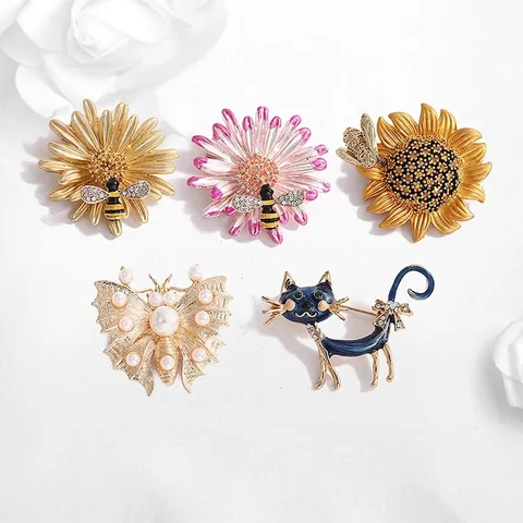 Eleganti Spille Fiore Animale Lega Smalto Strass Girasole Margherita Gatto Farfalla Spille Gioielli Creativi Per Donna