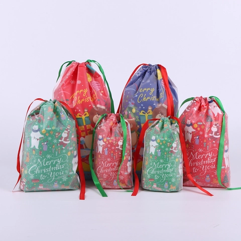 Christmas Gift Bags PE Plastic Drawstring Closure Holiday Party Favors Cartoon Santa Reindeer Pattern Xmas Wrapping