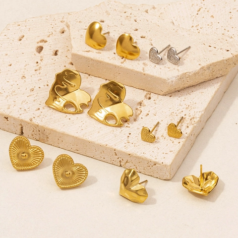 Pendientes de Botón de Corazón de Acero Inoxidable 304 Vintage para Mujer Diseño de Nicho Geométrico Corazón Bañado en Oro Plata