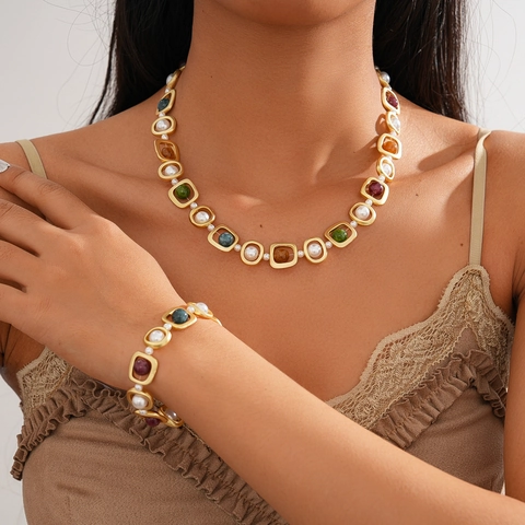 Vintage Colorful Stone And Imitation Artificial Pearl Geometric Alloy Necklace And Bracelet For Women Baroque Palace Style Jewelry