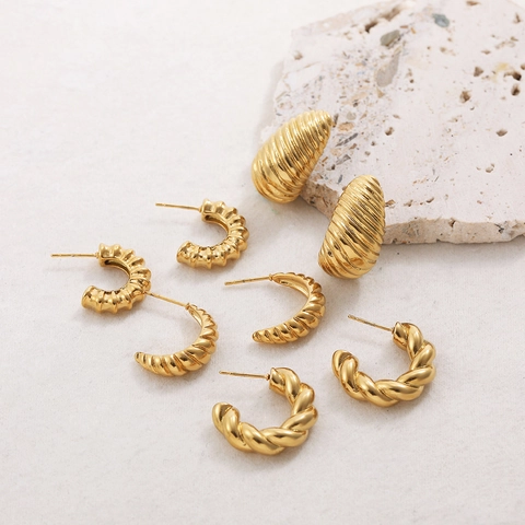 Stainless Steel Hoop Earrings 18K Gold Plated Croissant Ribbed Spiral C-Shape Geometric Fashion Women