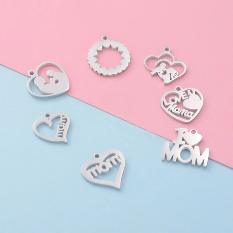 Colgantes Día De La Madre Acero Inoxidable Forma Corazón Hueco Mom Love You Mama Pulido Espejo Accesorios Joyería DIY