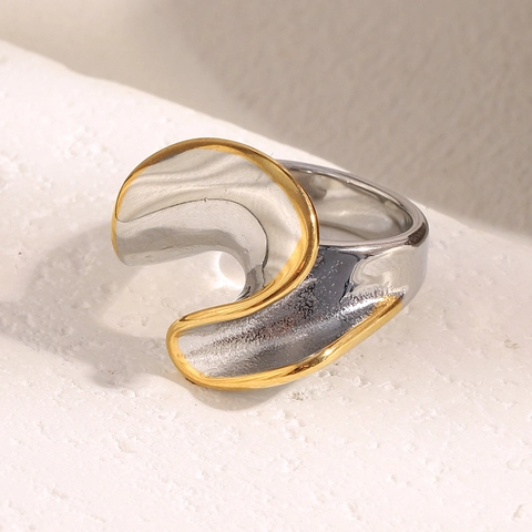 Twisted Line Ring Stainless Steel 18K Gold Plated Two Tone Irregular Wave Design Luxury Jewelry For Women