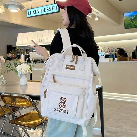 Zaino Nylon Grande Capacità Stile College Giapponese Borsa Scuola Per Ragazze Con Ricamo Orso Moda Casual