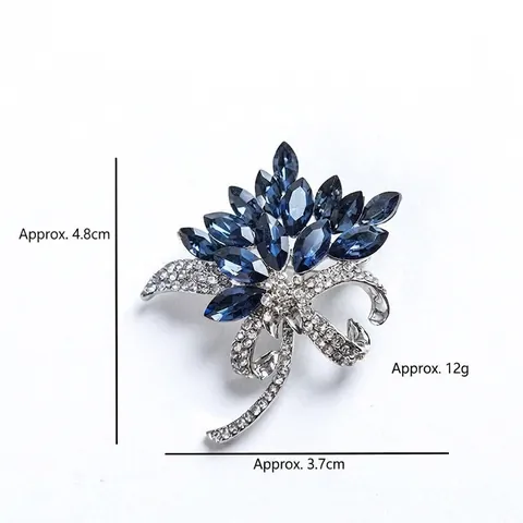 Elegant Floral Brooches For Women Rhinestone Imitation Artificial Pearl Crystal Butterfly Swan Tree Of Life Jewelry Korean Style