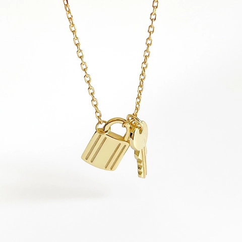 Collana Con Pendente Lucchetto E Chiave In Argento Sterling 925 Placcato Oro 18K Gioielli Minimalisti