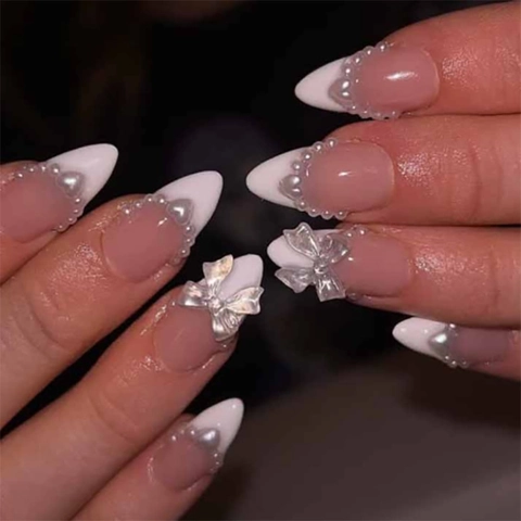 French Tip Press On Nails Long Almond Fake Nails With 3D Bow And Artificial Pearls Elegant Sweet Manicure For Women