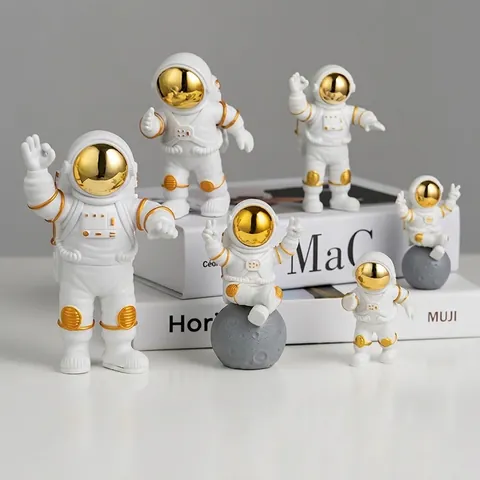 Figurine Astronaute Spatiale Résine Statue Lapin Masque Galvanisé Décoration Bureau Moderne Minimaliste Ornement Table Cadeau