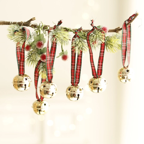 Christmas Bell Pendants Star Shaped Hollow Metal Gold With Red Green Plaid Ribbon Holiday Tree Decoration Hanging Ornament