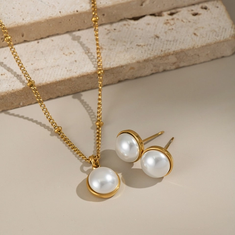 Elegant White Artificial Pearl Necklace And Stud Earrings Gold Plated Stainless Steel Waterproof Hypoallergenic For Women