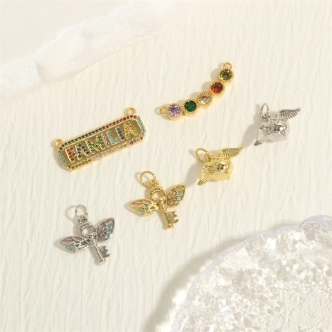 Dijes De Cobre Bañados En Oro Pendants DIY Hacer Joyas Micro Circonita Cara Sonriente Mariposa Corazón Elefante