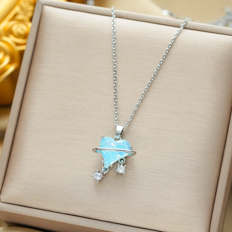 Women Titanium Steel Heart Planet Pendant Necklace Gold Silver Plated Copper Zirconia Saturn Sweet Fashion Jewelry Gift