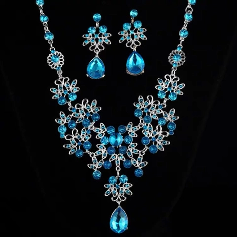 Luxury Alloy Zircon Necklace And Earrings Waterdrop Flower Hollow Design Elegant Evening Party Accessories For Women
