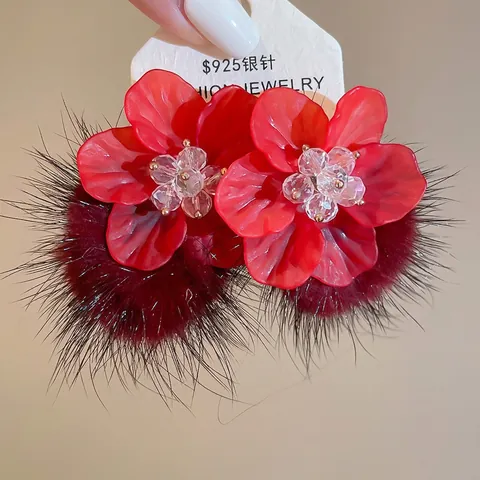 Rote Acryl Blumen Ohrstecker Mit Kunstpelz Ball Und 925 Sterling Silver Earring Post Eleganter Winterschmuck Für Damen