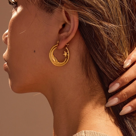 Pendientes De Acero Inoxidable Chapados En Oro De 18K Para Mujer Estilo Ins Vintage Geométrico Martillado Estrella Luna