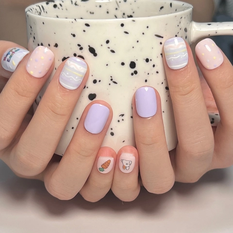 Press On Nails Short Round Glossy ABS Fake Nails With Glue Easter Cartoon Rabbit Carrot For Women Cute Macaron Color