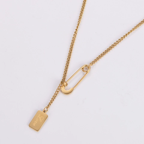 Stainless Steel Necklace 18K Gold Plated Safety Pin And Love Square Tag Pendant Minimalist Jewelry For Women