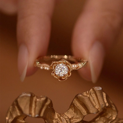 Rose Flower Ring Copper Inlaid Sparkling Zircon Rose Gold Plated Vintage Elegant For Women Engagement Wedding Gift