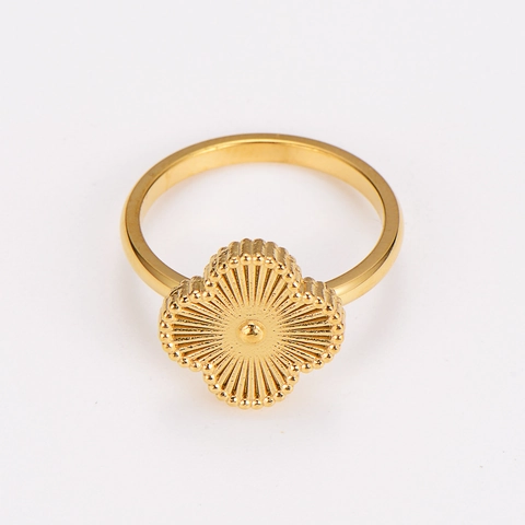 Kleeblatt Ring 304 Edelstahl 18 Karat Vergoldet Guilloche Sonnenstrahl Muster Perlenrand Vintage Damen Schmuck