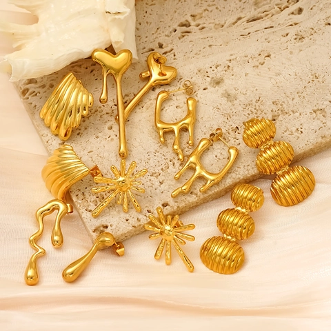 Orecchini Geometrici A Cuore In Metallo Liquido Placcati Oro 18k Acciaio Inossidabile 304 Ipoallergenici Per Donna