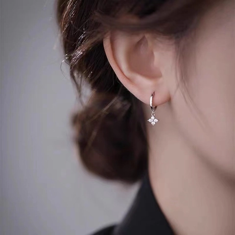 Orecchini A Cerchio Con Pendente A Fiore Cupronickel Zircone Per Donna Con Perno In Argento 925