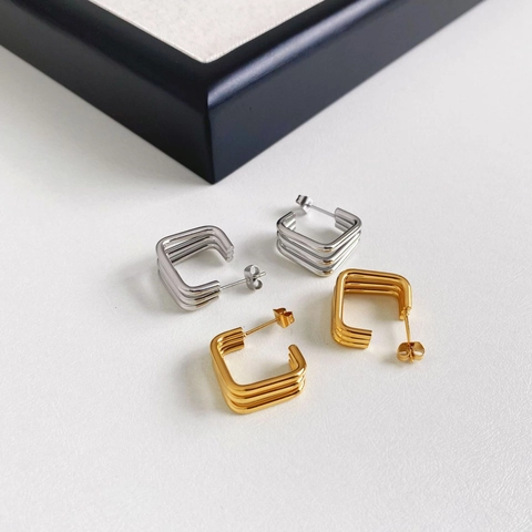 Boucles D'oreilles Puces Géométriques Carrées Creuses À Trois Couches En Acier Inoxydable Minimaliste Moderne Pour Femmes
