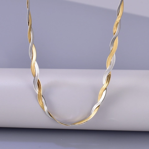 Two Tone Twisted Snake Bone Chain Necklace 18K Gold Plated Stainless Steel Interwoven Flat Blade Chain Jewelry Women