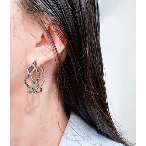 Brass Double Layer Wave Hoop Earrings For Women Snake Texture Large Circle Earrings Personality Gold Silver Tone Jewelry