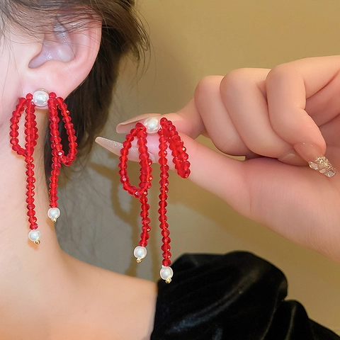 Strik Drop Oorbellen Met Rood Kunstkristal En Imitatieparel Met Zilveren Oorbelpost Vintage Voor Vrouwen