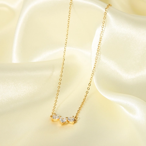 Fashion Stainless Steel Heart Pendant Necklace For Women Elegant Gold Rhinestone Charm Necklace Heart Link Chain Jewelry Gift