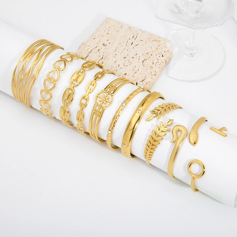 Fashion Gold Plated Stainless Steel Open Cuff Bangle For Women Hollow Heart Snake T-Bar Geometric Minimalist Jewelry