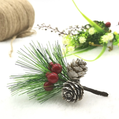 Ramoscelli Di Pino Artificiali Di Natale Con Bacche Rosse Pigne Rami Decorativi Per Albero Scatola Regalo Fai Da Te