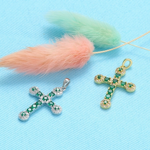 Pendentif Croix Micro Pavé Zircone Cubique Vert Laiton Cuivre Breloques Pour Accessoires De Création De Bijoux DIY