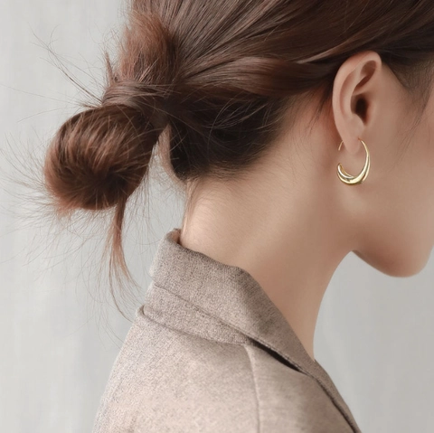 Pendientes De Aro Irregulares En Forma De C Diseño De Gota Minimalista Aleación Pulido Espejo Joyería Elegante Para Mujer