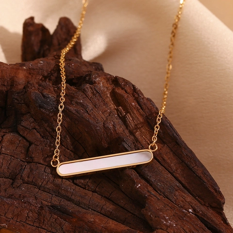 Stainless Steel 18K Gold Plated Bar Pendant Necklace With Mother Of Artificial Pearl Inlay Minimalist Geometric Jewelry For Women