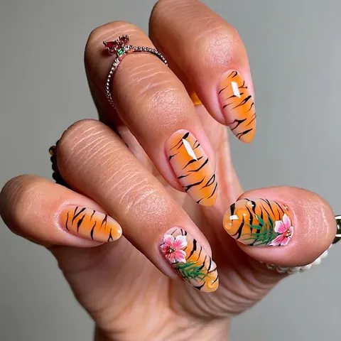 Press On Nails Almond Artificial False Nails Orange Tiger Stripes 3D Pink Flowers Green Leaves Plastic Resin Women