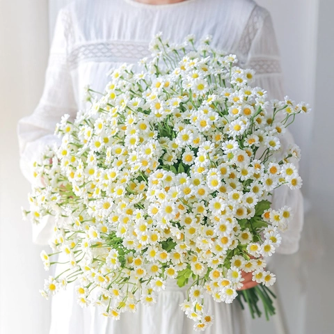 Artificial Daisy Chamomile Flowers Satin Realistic Multi Head Wildflower Stem Home Table Decoration Pastoral