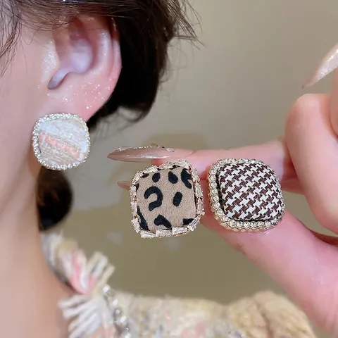Pendientes De Botón Cuadrados Aleación Diamantes De Imitación Tela Tweed Pata De Gallo Leopardo Vintage Elegante Para Mujer Con Silver Earring Post
