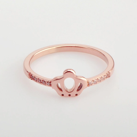 Elegant Rose Gold Titanium Steel Crown Ring For Women Fashion Rhinestone Inlaid Tiara Ring Minimalist Finger Jewelry Gift