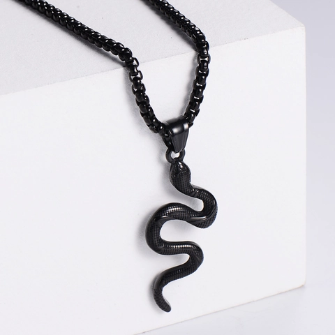 Cobra Snake Pendant Necklace 304 Stainless Steel Gothic Punk Style Animal Jewelry For Men Women With Box Chain