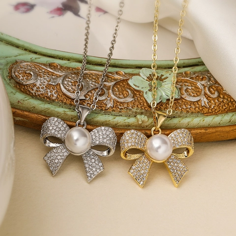 Collana Con Pendente A Fiocco E Perla Artificial Rame Placcato Oro Con Zircone Gioielli Di Moda Elegante Per Donna
