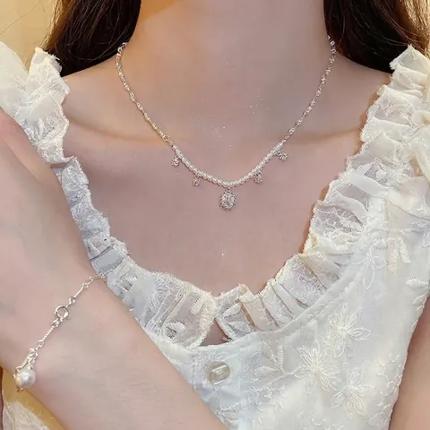 Elegant Jewelry Set Necklace And Bracelet With Imitation Artificial Pearls Zircon Floral Pendants Silver Tone Lightweight Luxury For Women