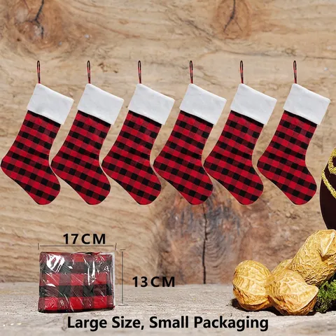 Großer Buffalo Plaid Weihnachtsstrumpf Rot Schwarz Weiß Weihnachtsgeschenktüte Kamin Hängende Dekoration Kunstpelz Stoffstrumpf